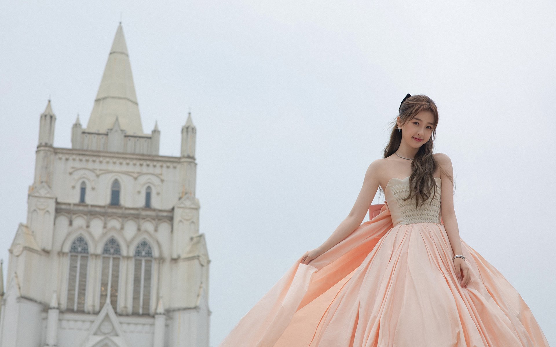 尼斯中场魔术师成为球队的灵魂，魔术队尼尔森